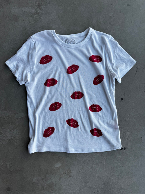 Kiss Print Tee